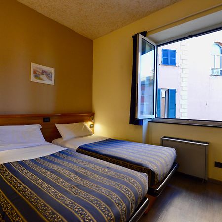 Hotel Europa Genoa Exterior photo
