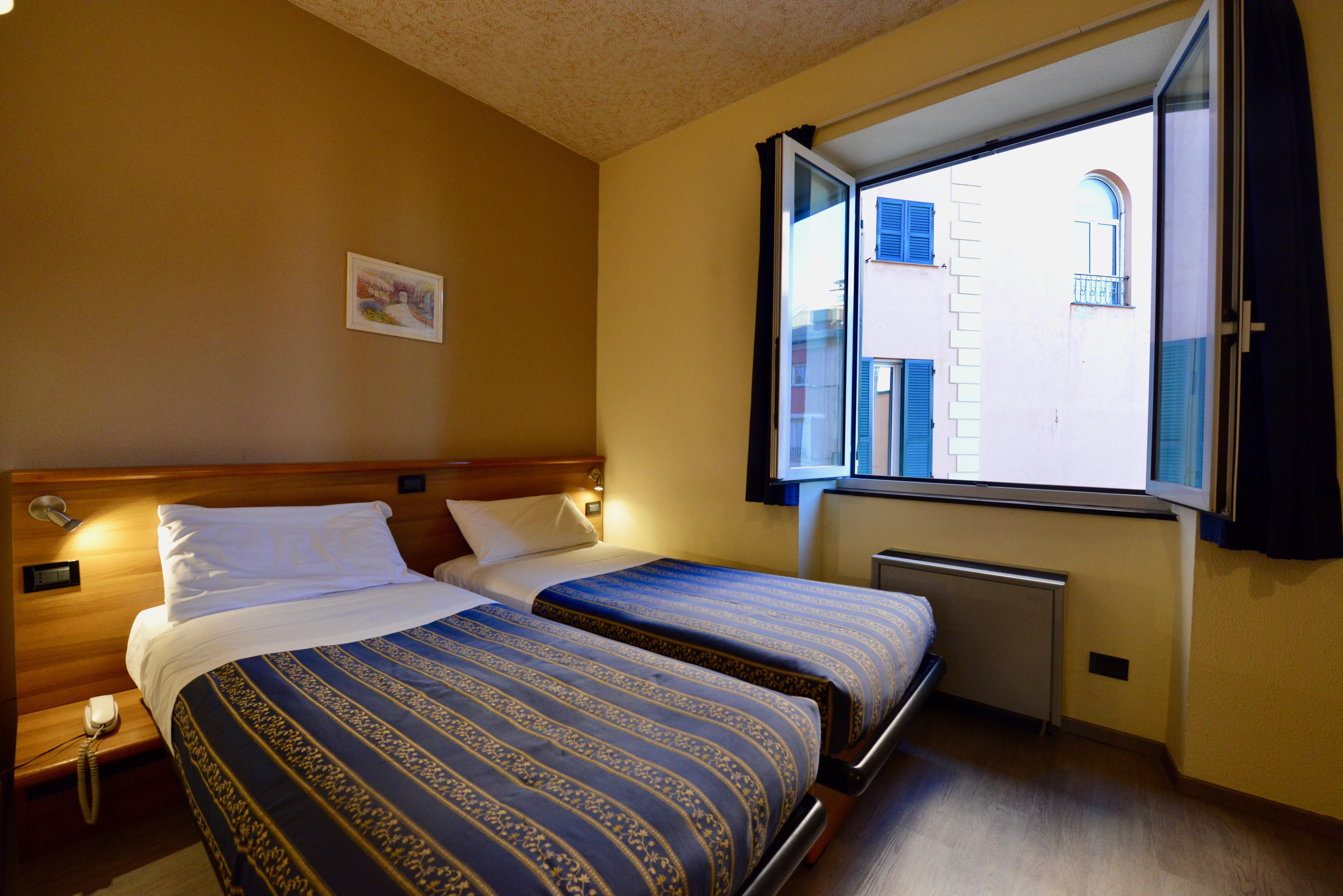 Hotel Europa Genoa Exterior photo